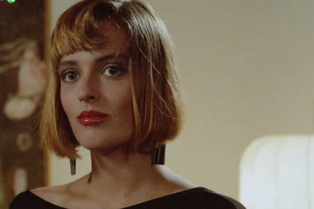 JUGOSLOVENE ODUŠEVILA LEPOTOM, NJENE VRELE SCENE I DANAS SE PAMTE: Zablistala je i NAPRASNO NESTALA