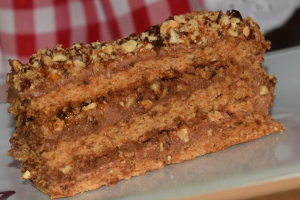 OVA ČOKOLADNA TORTA IZ 1885. GODINE JE BILA U SVIM NEMAČKIM NOVINAMA: Starinska GRAMAŽA sa kojom NEMA GREŠKE