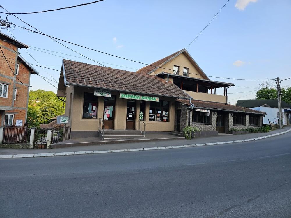 Proka u sklopu kuće ima i svoj restoran