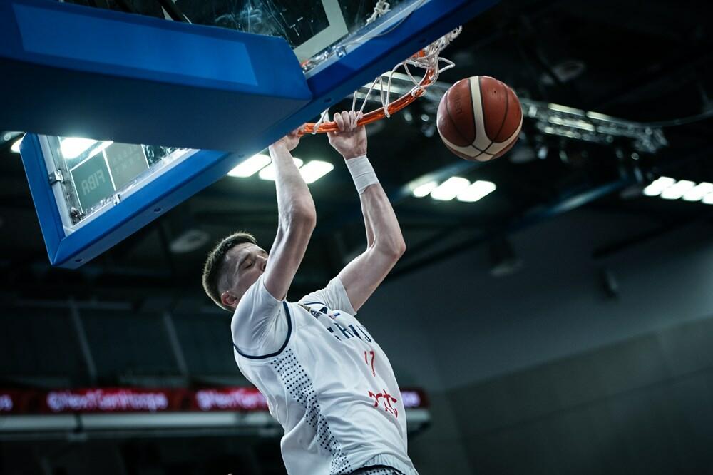 SRBIJA BEZ GREŠKE! Košarkaši kao prvoplasirani do osmine finale Svetskog prvenstva!