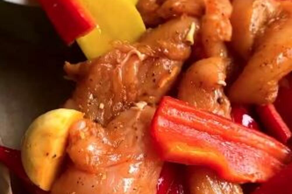 PREDLOG ZA SUTRAŠNJI RUČAK: Prosto jelo koje SVI OBOŽAVAJU, baka otkrila RECEPT