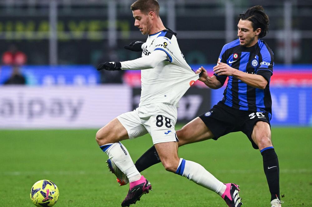 FUDBALERIMA U ITALIJI ZABRANJENO DA NOSE BROJ 88!