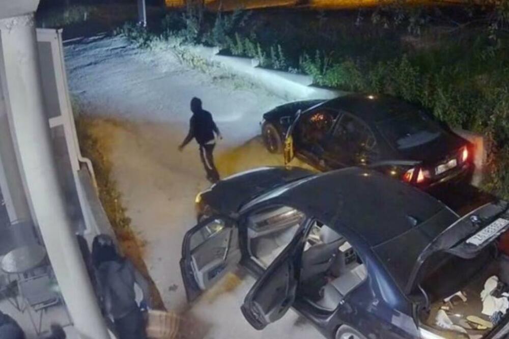 BOSANKA SA MALOLETNIM ĆERKAMA OTKRILA LOPOVA, PA URADILA NEŠTO ZBOG ČEGA JE SVI PLJUJU: "Žena nije normalna"