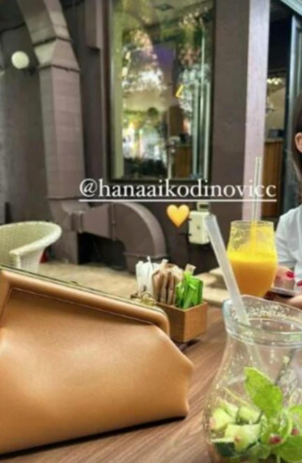 Đina Džinović i Hana Ikodinović zajedno u gradu