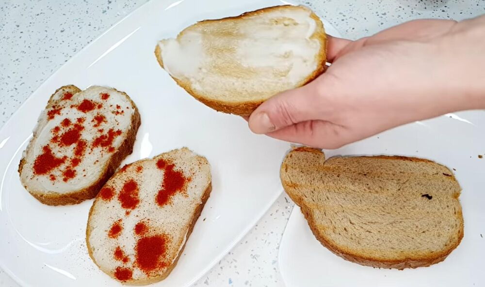 Mast i hleb, Hleb, Mast, Aleva paprika