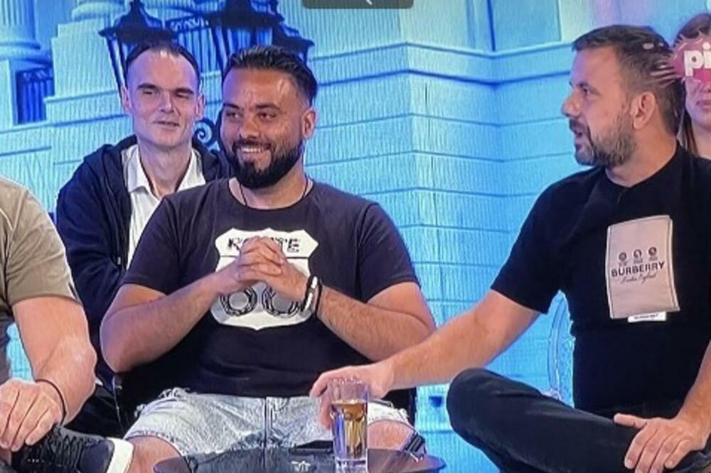 BIO POPULARAN VODITELJ U SRBIJI, A SADA APLAUDIRA ZA 1000 DINARA: Sinoć ste ga videli u PUBLICI, a niste PREPOZNALI