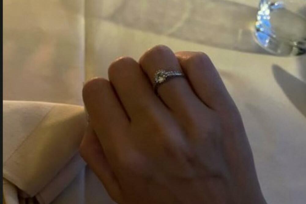 JOŠ JEDNA VERIDBA! Matora dala PRIMER ovom ZADRUGARU: Stavio PRSTEN NA RUKU svojoj LEPŠOJ POLOVINI