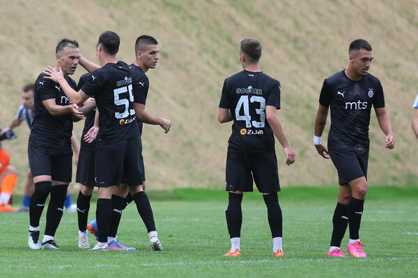 NIŠTA OD VELIKOG POVRATKA? Reprezentativac neće u Partizan, čeka ga crveno-beli dres (FOTO)