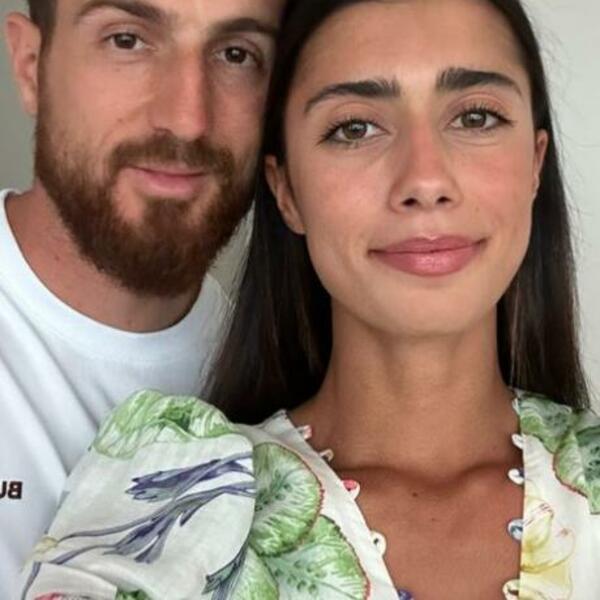 LJUBAV CVETA! Olga Danilović bodrila Oblaka protiv Reala, društvo joj pravila ćerka LEGENDARNOG TRENERA! (FOTO)