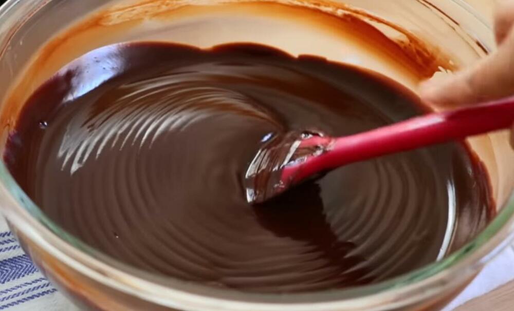 Čokoladni banana hleb