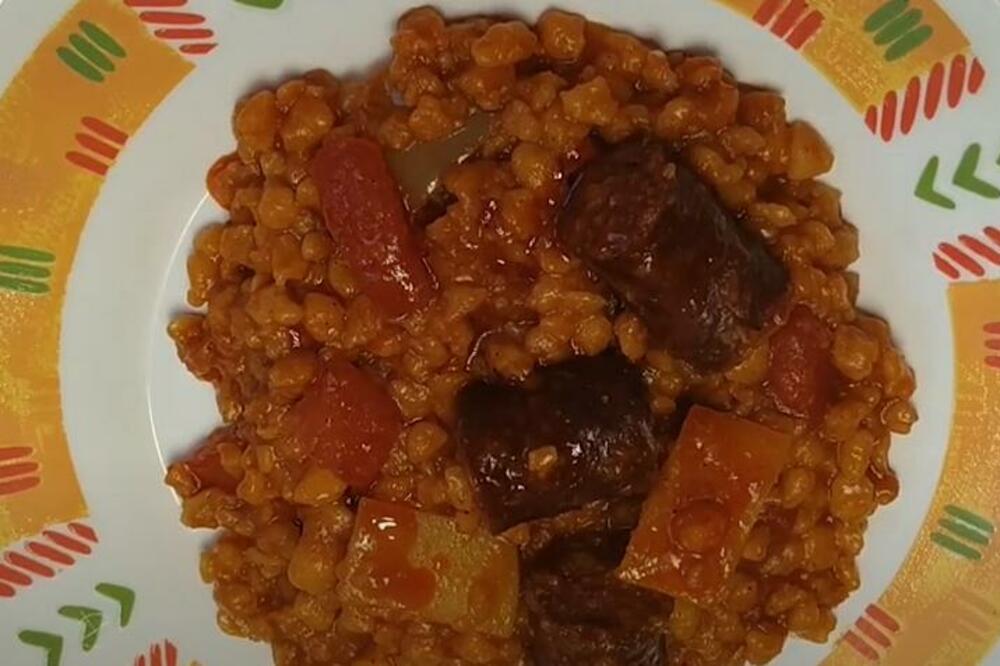 STARI RECEPT ZA ČUVENU BUNJEVAČKU TARANU: Samo 2 SASTOJKA koja svi imate i napravićete samo takav SPECIJALITET