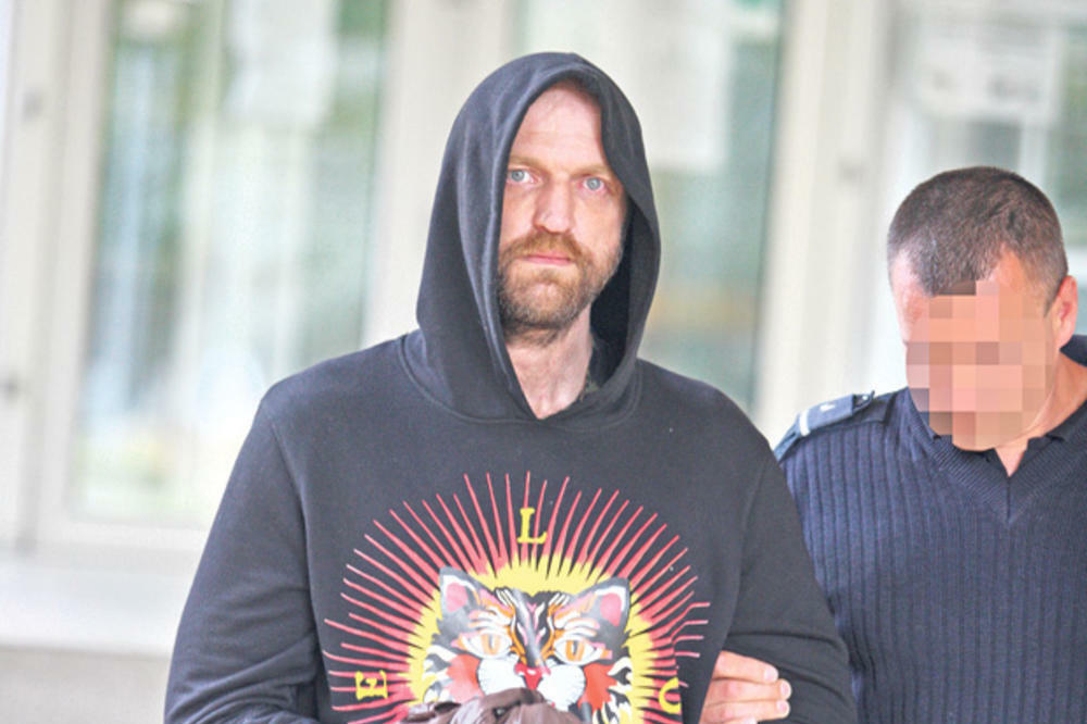 DARKO KOSTIĆ IZNOSI SVOJU ODBRANU: Modni kreator optužen da je mladića DRŽAO ZATVORENOG u ateljeu i PRETIO MU