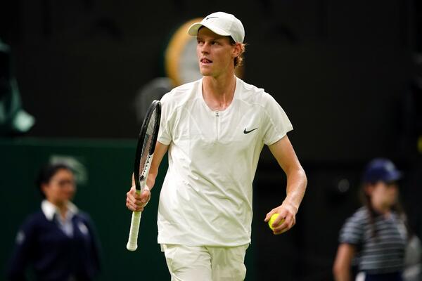 NEMILOSRDAN: Siner UNIŠTIO Argentinca i ZAPLAŠIO konkurenciju!