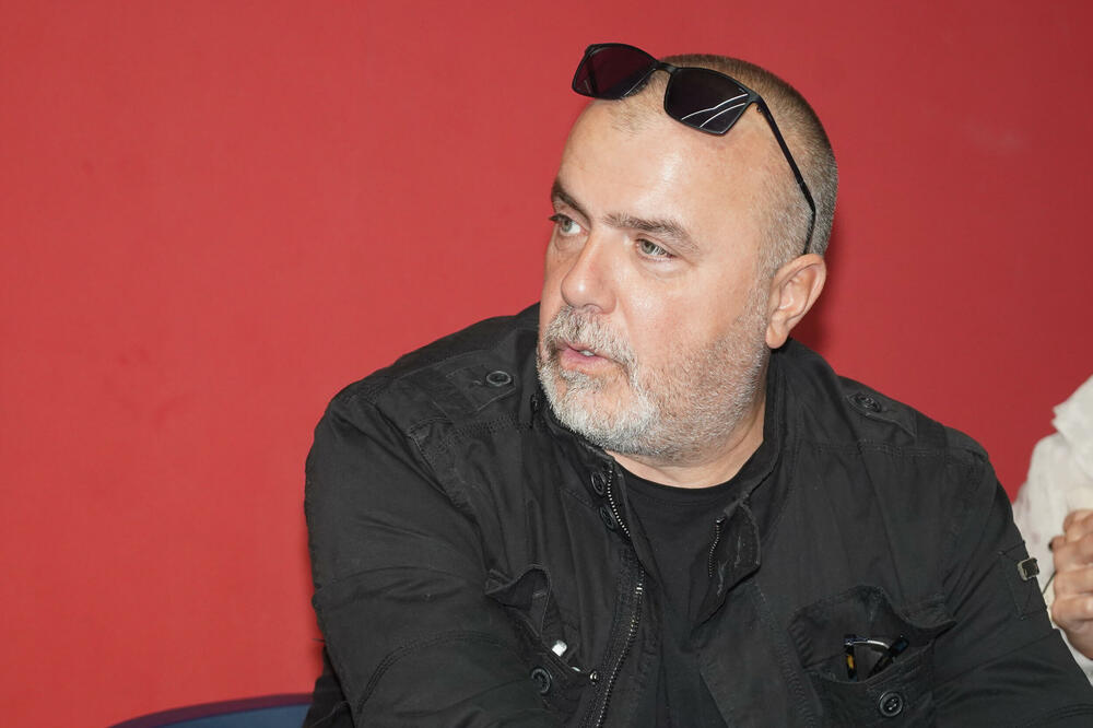 NIKOLA KOJO PRITEKAO U POMOĆ LAUŠEVIĆU: Ono što mu je učinio SKORO NIKO NE BI, ovo ima da se PAMTI DUGO!