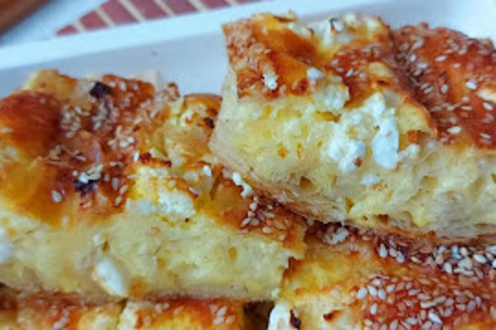 TETA JOVANKA OTKRILA TRIK ZA SAVRŠENO VAZDUŠASTU GIBANICU: Tajna je u NEOBIČNOJ CAKI sa čak 4 ŠOLJE