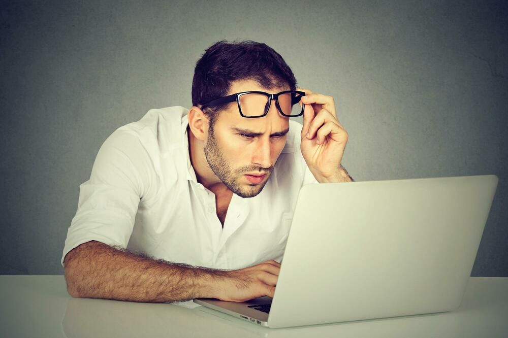 "ZA SAT VREMENA MI UKRADENO 160.000 EVRA": Čuvajte se ove PREVARE na INTERNETU, žrtva "FIŠINGA" sve OTKRILA!