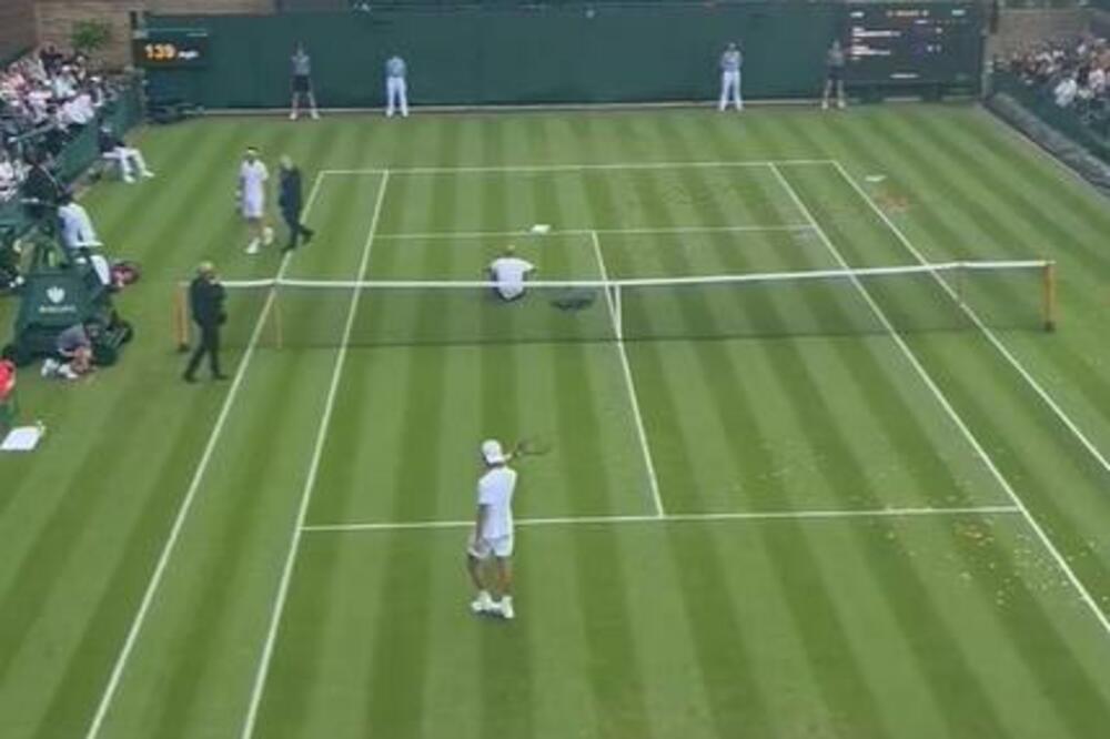 VELIKI INCIDENT NA VIMBLDONU: Policija HITNO morala da reaguje! (VIDEO)