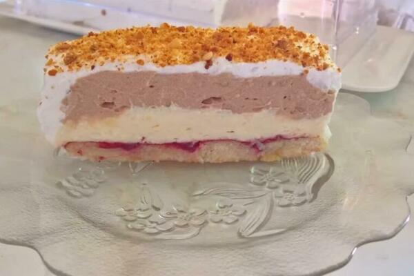 RECEPT ZA KREMAST KOLAČ KOJI SE NE PEČE: Ukusna poslastica za samo PAR MINUTA na vašem stolu