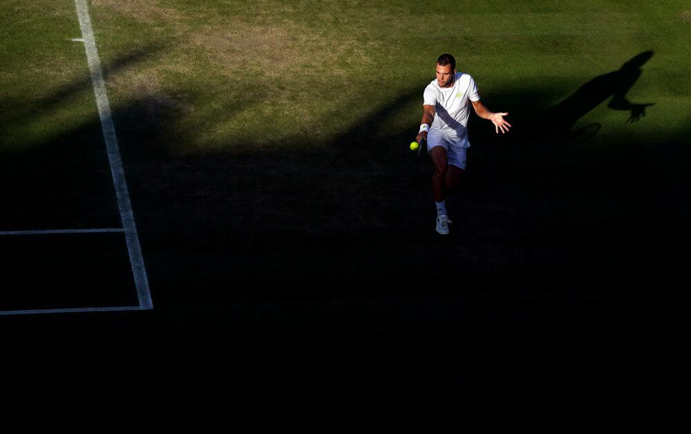 Laslo Đere na meču protiv Bena Šeltona