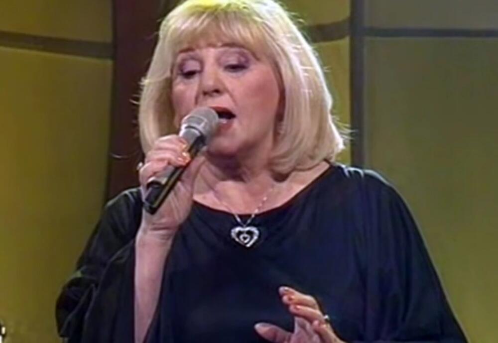 Pevačica Elvira Voća