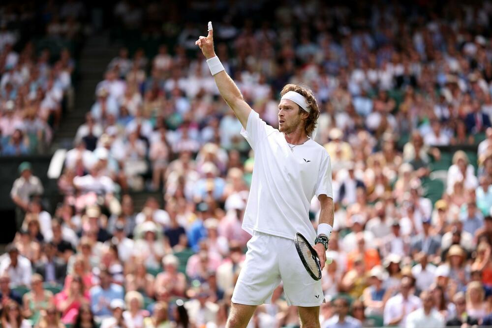 Andrej Rubljov na meču protiv Aleksandera Bublika