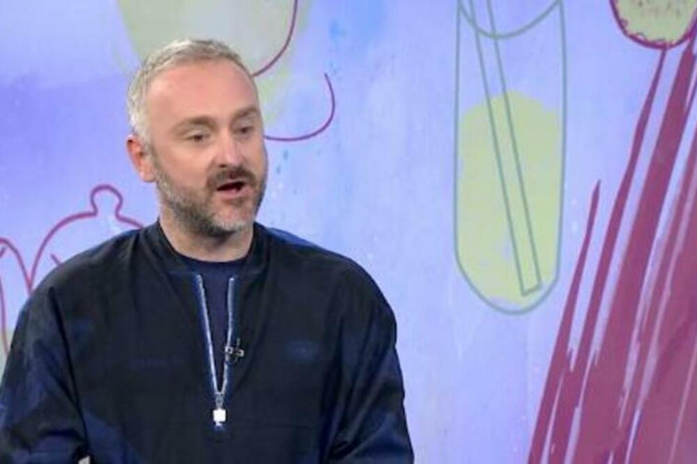 KAMILICA IMA ŠIROK SPEKTAR PRIMENE: Narodni travar otkrio kada je pravo vreme za branje i kad je najdelotvornija