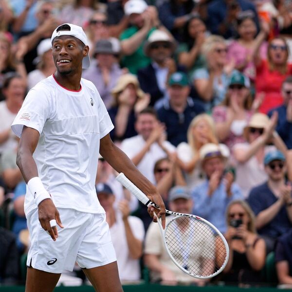 Šok: Povukao se poznati teniser!