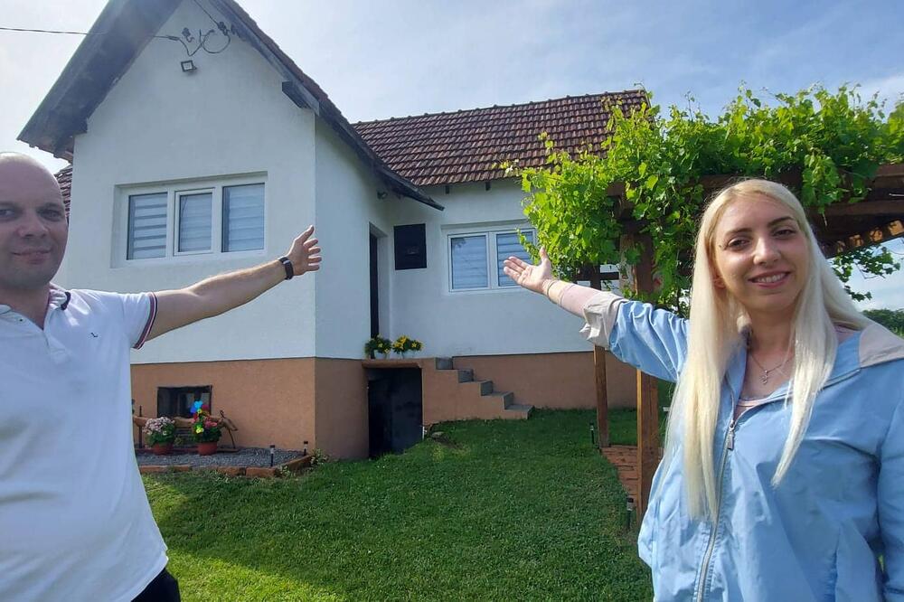 BISA I DEJAN SAČUVALI DEDINO OGNJIŠTE OD PROPADANJA I NAPRAVILI PRAVI RAJ! Započeli čak i porodični BIZNIS (FOTO)