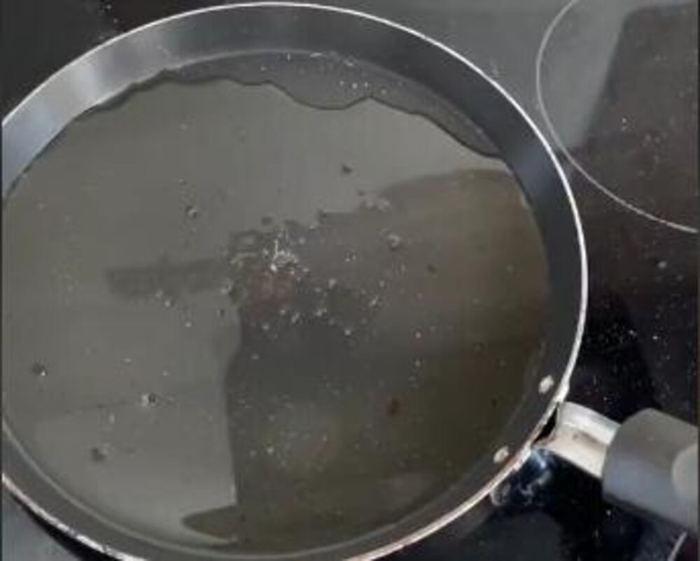 Nakon prženja i pečenja, neretko ostaje iskorišćeno ulje i masnoća koje nećete koristite ponovo, a problem nastaje kada treba da ih se rešite