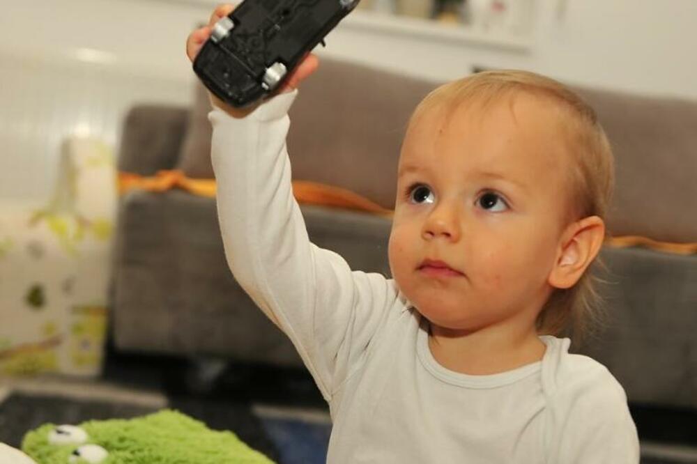 MALI LAV IMA MANJE OD DVA MESECA DA SKUPI NOVAC ZA LEK KOJI KOŠTA 1,5 MILIONA EVRA: Evo kako VI možete da pomognete