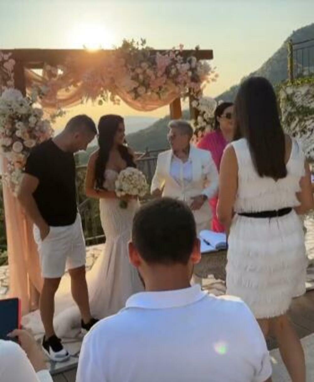 Vančanje Anite i Matore