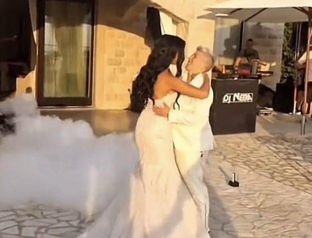 Prvi ples Matore i Anite