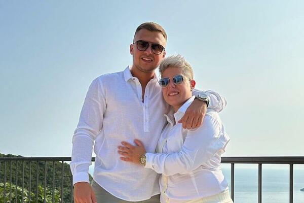 STEFAN KARIĆ I MATORA BACAJU PARE NA MUZIKU: Jaka svadba i RIJALITI ELITA, pogledajte samo šta sve RADE (VIDEO)