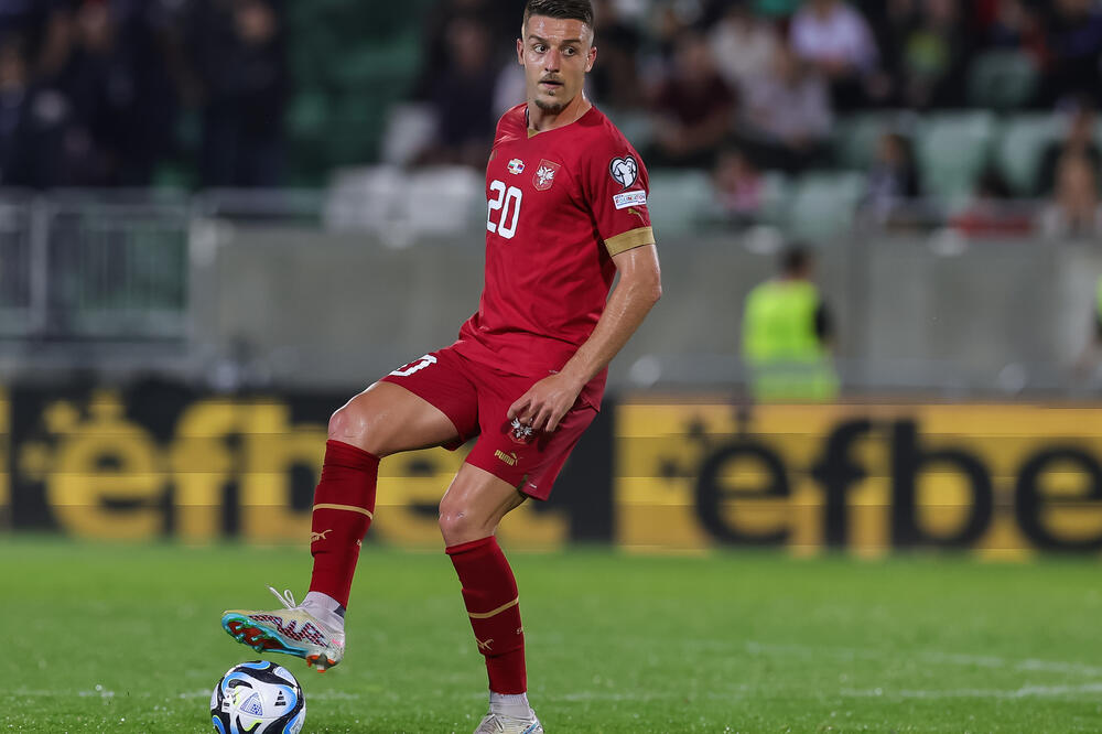 IGRA SE FUDBALA: Majstorija Sergeja posle samo 45 sekundi velikog derbija! (VIDEO)