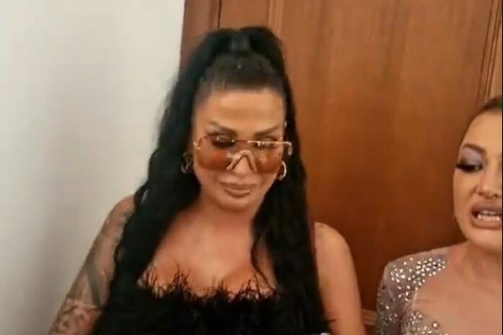 TIJANA AJFON PRODAVALA MLADU: Rijaliti učesnice STALE NA LUDI kamen, Matora bacala EVRIĆE (VIDEO)