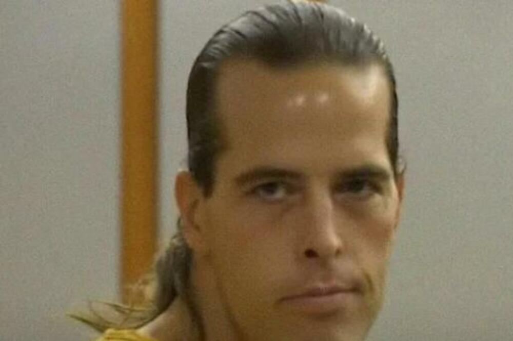 OVAJ SRBIN JE ČEKIĆEM UDARAO PEDOFILE PO AMERICI, A SAD GA BRANI 20.000 LJUDI: Uvereni su da je HEROJ (FOTO)