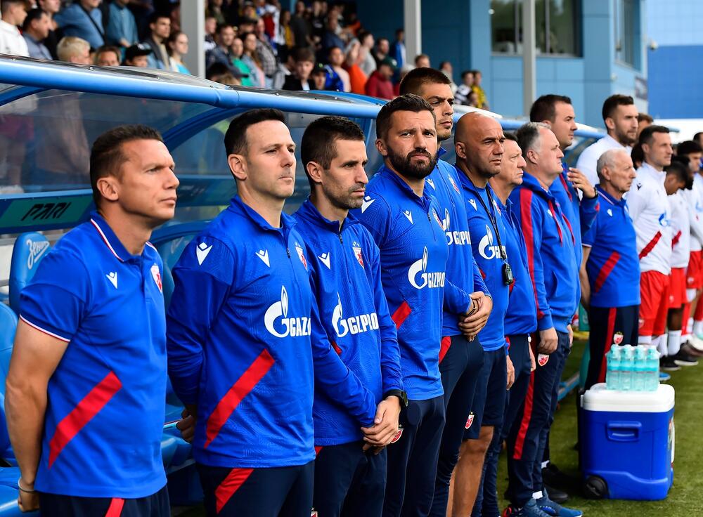 Barak Bahar (prvi s leva) na utakmici Fenerbahčea i Crvene zvezde