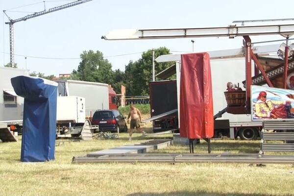 OGLASILA SE VLASNICA RINGIŠPILA NAKON ŠTO JE TROJE MLADIH POVREĐENO U GROCKOJ: Evo kada je nastao problem