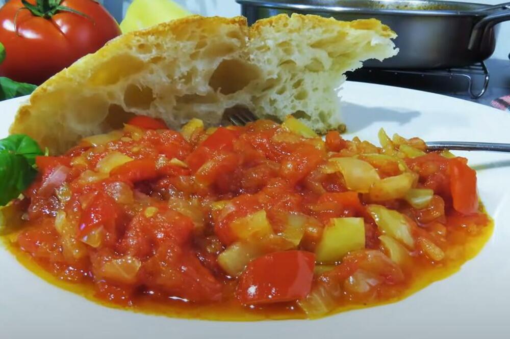 OSVEŽAVAJUĆE LETNJE JELO KOJE ĆETE OBOŽAVATI: Najbrži BEĆARAC po starom receptu koji ne može biti prostiji