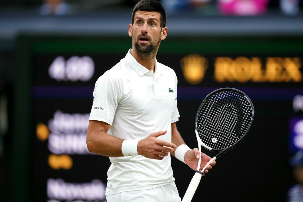 RUŽNA PROVOKACIJA: Navijači u nezgodnom momentu pominjali Nadala, Đoković im ŽESTOKO odgovorio! (VIDEO)