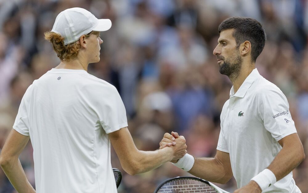 Janik Siner i Novak Đoković
