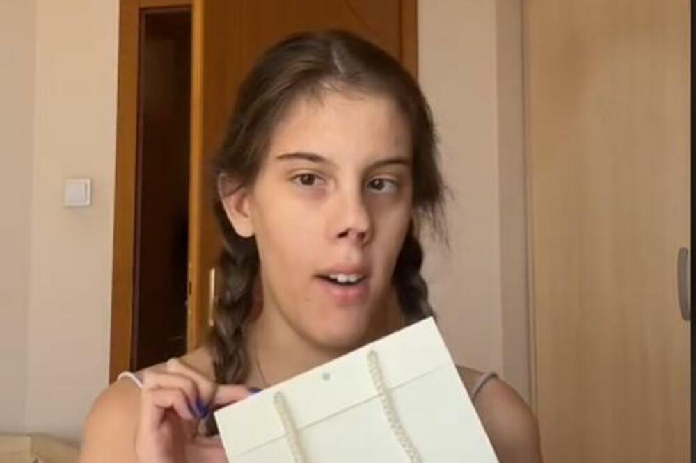 ANASTASIJA JE ROĐENA SA SAMO 520 GRAMA: Sramotno je ono što joj PIŠU NA MREŽAMA, ali ona ima da kaže SAMO JEDNO!