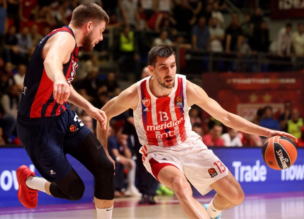 Rokas Gedraitis (levo) na utakmici Crvene zvezde i Baskonije