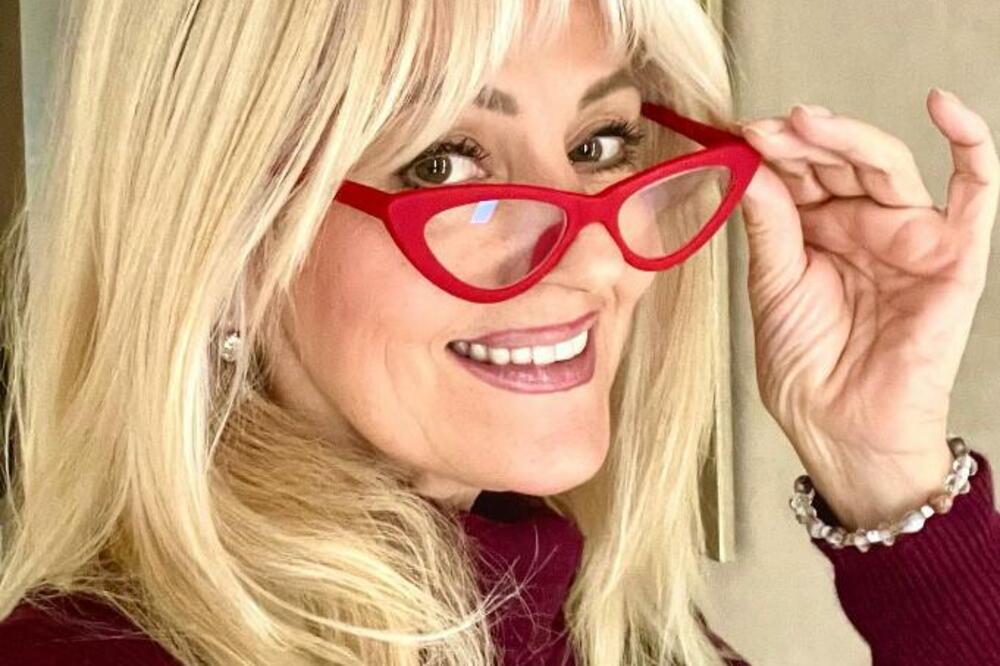 GDE JE I ŠTA RADI UDOVICA MARINKA ROKVIĆA NAKON NJEGOVE SMRTI? Slavica se OGLASILA putem mreža,SVE JE MNOGO JASNIJE