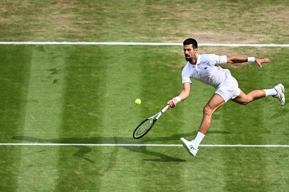 Novak Đoković na meču sa Karlosom Alkarasom