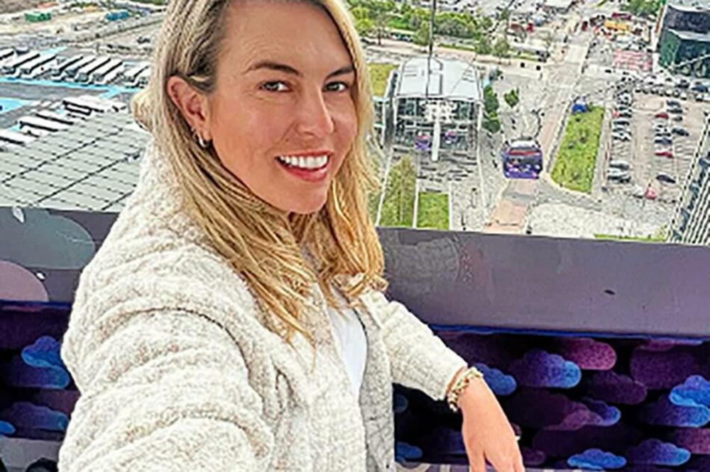 NUDI VIŠE OD POLA MILIONA DINARA SVAKOM KO JOJ NAĐE MUŽA: Advokatica se bacila u POTRAGU, ovo su USLOVI!