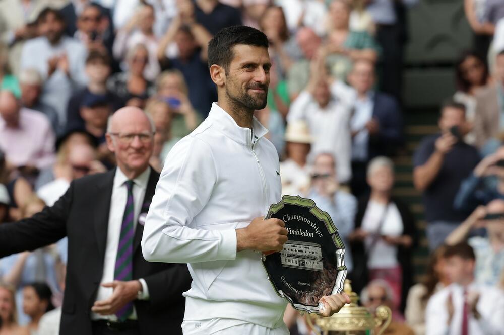 POZNATI HRVAT SE OBRATIO NOVAKU POSLE PORAZA: Da li ste očekivali ovakvu poruku? (FOTO)
