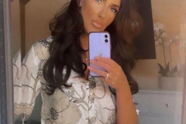 VOZAČ AUTOBUSA KOG JE MUVALA ZGODNA CRNKA SE JAVIO, ALI... Postoji problem, sve je JAVNO REKLA (FOTO)