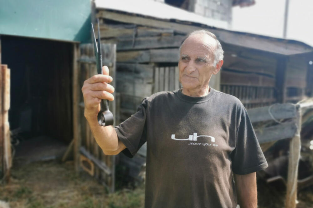 PLATA ZA OVAJ POSAO JE 1000 EVRA MESEČNO, A NIKO NEĆE DA RADI: Milanu su RUKE PRLJAVE, ali mu je OBRAZ ČIST (FOTO)