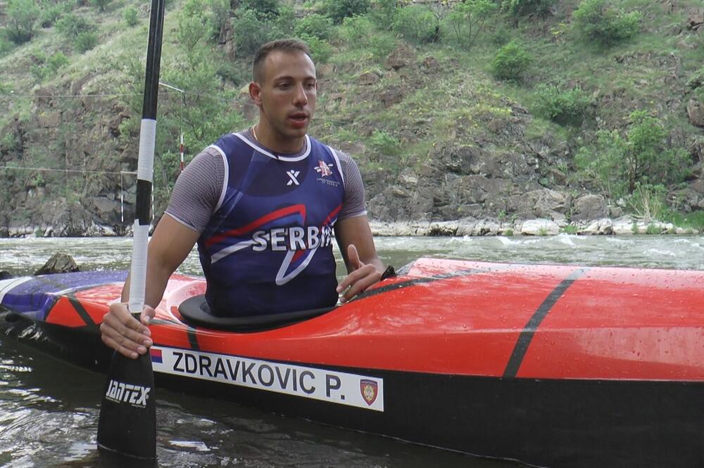 PAVLE JE JEDINI SRBIN KOJI JE U KAJAKU SAVLADAO EKSTREMNU REKU SALIVEN U KINI: Upisao se u ISTORIJU srpskog SPORTA!